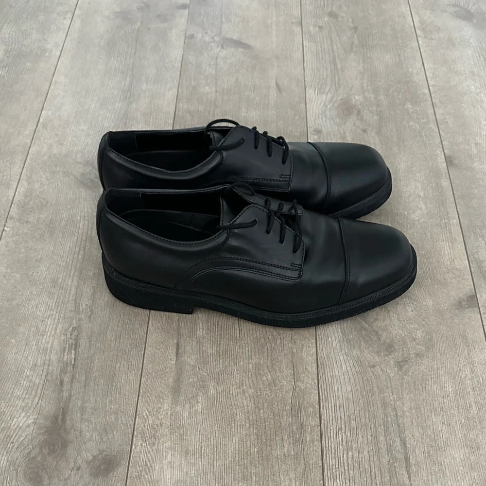 Rockport Waterproof Black Leather Dress Shoes Men’s Size 9W EUC
